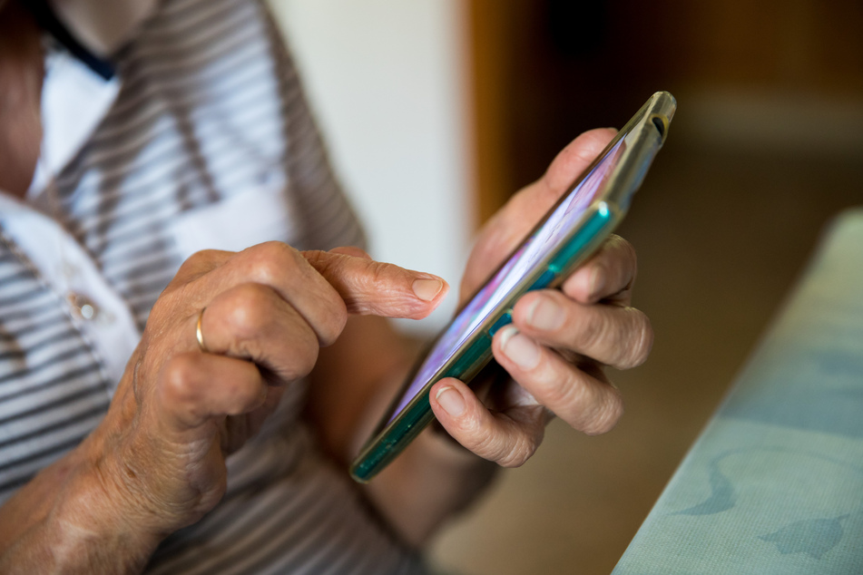 Fake News verbreiten sich im Netz und via Social Media rasend schnell - und bleiben zu oft unerkannt. (Symbolbild)