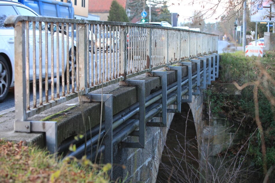 Die Stadt Pirna sorgt sich um eine zu hohe Belastung des Spannbeton-Elements.