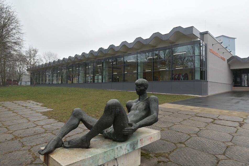 Die Schwimmhalle Gablenz bleibt am Samstag geschlossen.