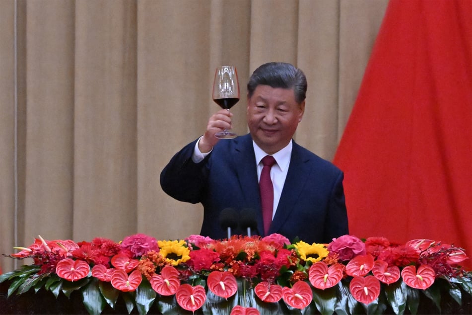 Xi jinping raised a toast to China during his 75th anniversary speech.