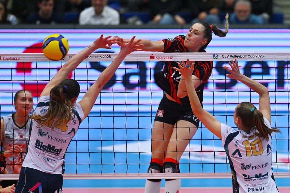 Mette Pfeffer zeigte ein Top-Spiel: 17 Punkte im Angriff und beim Block die Beste auf dem Feld.