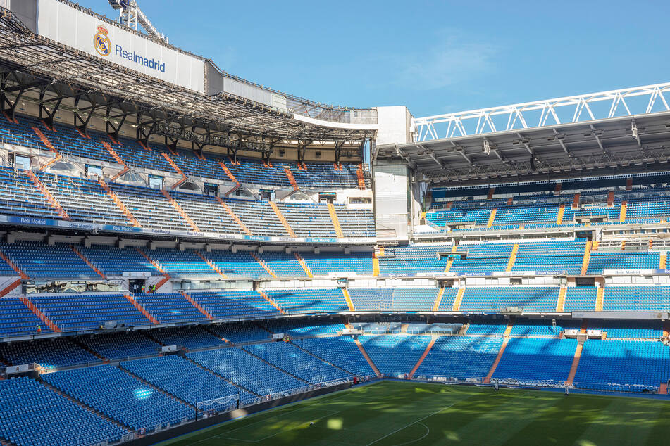 Real Madrid Brand Im Stadion Santiago Bernabeu Offenbar Ungluck Bei Umbauarbeiten Tag24