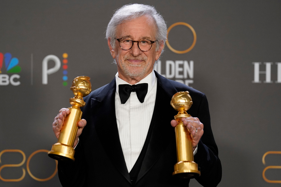 Steven Spielberg (76) mit seinen zwei Preisen für die beste Regie und den besten Spielfilm.