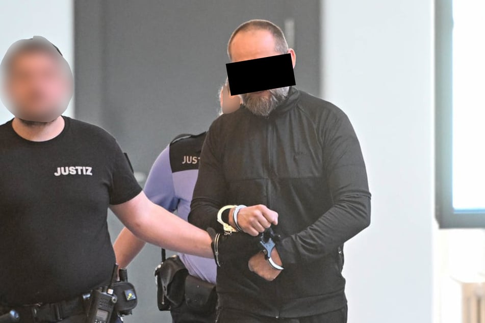 Adam Z. (38, r.) monierte, zufällig in die Fänge der Justiz gekommen zu sein.