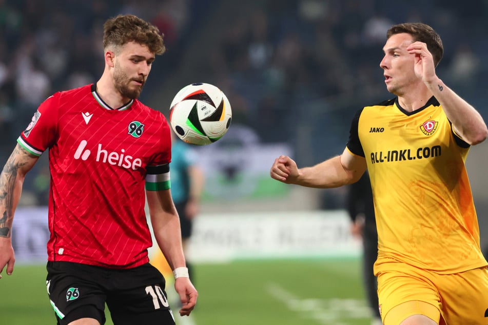 Für Hannover 96 II. und Kapitän Eric Uhlmann (links) geht es eine Etage tiefer - in die Regionalliga. (Archivbild)