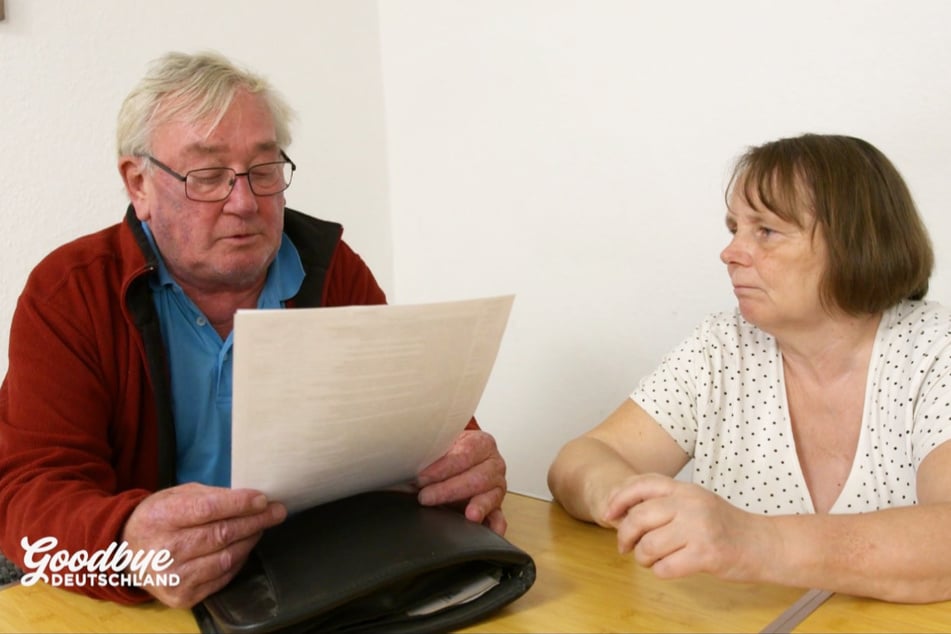 Petra (64) und Bernd Friedrich (67) ist in Deutschland alles zu teuer geworden.
