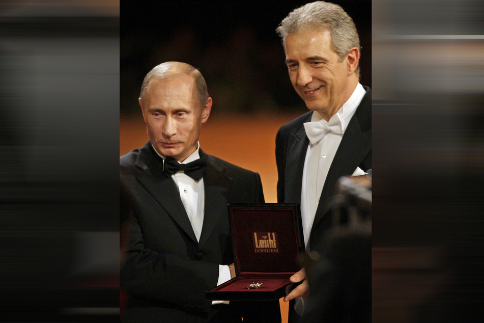 2009 erhielt Wladimir Putin (69) beim SemperOpernball den St. Georgs-Orden. Die Laudatio hielt der damalige sächsische Ministerpräsident Stanislaw Tillich (62, CDU).