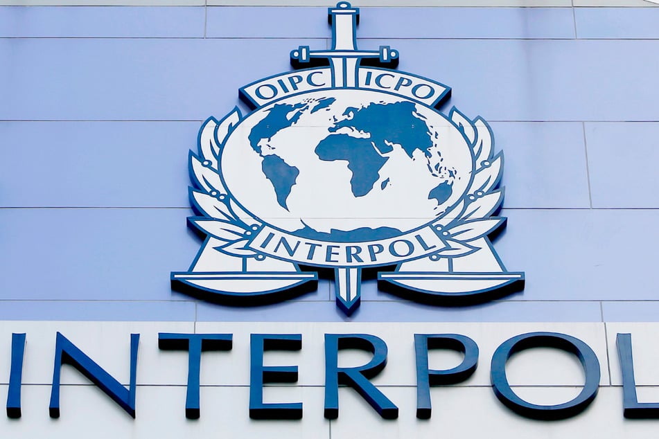 Die kriminalpolizeiliche Organisation Interpol sucht die Namen von 46 toten Frauen.