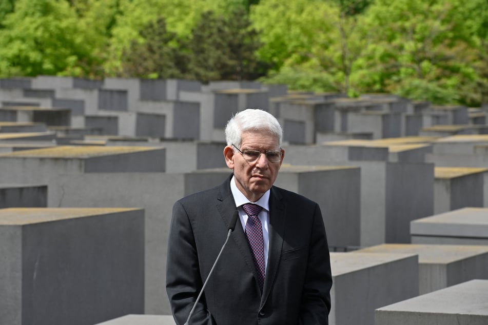 Der Präsident des Zentralrates der Juden in Deutschland, Josef Schuster, sieht derzeit keine Grundlagen für eine Zwei-Staaten-Lösung. (Archivbild 2021)