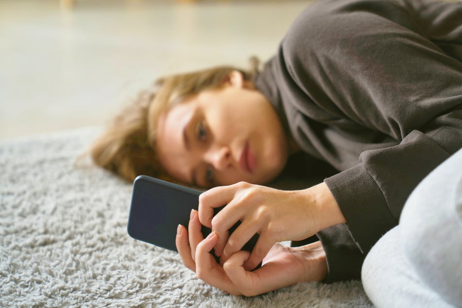 Nicht nur eine Frage des Alters: Auch Jüngere sind von Einsamkeit betroffen.