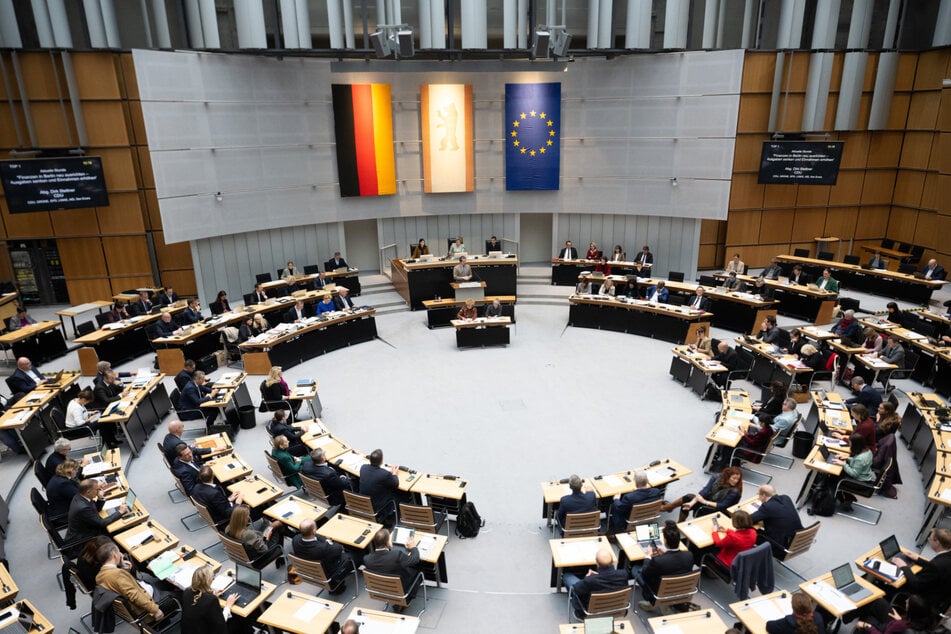 Das Abgeordnetenhaus verabschiedet am Donnerstag einen Nachtragshaushalt für 2025.