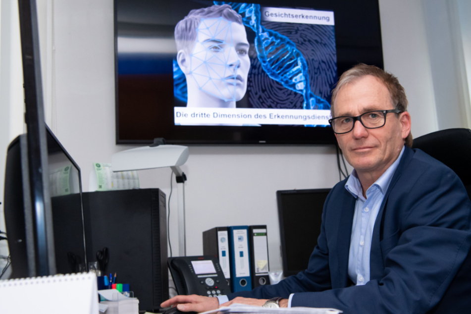 Bernhard Egger, Kriminaldirektor am bayerischen Landeskriminalamt.