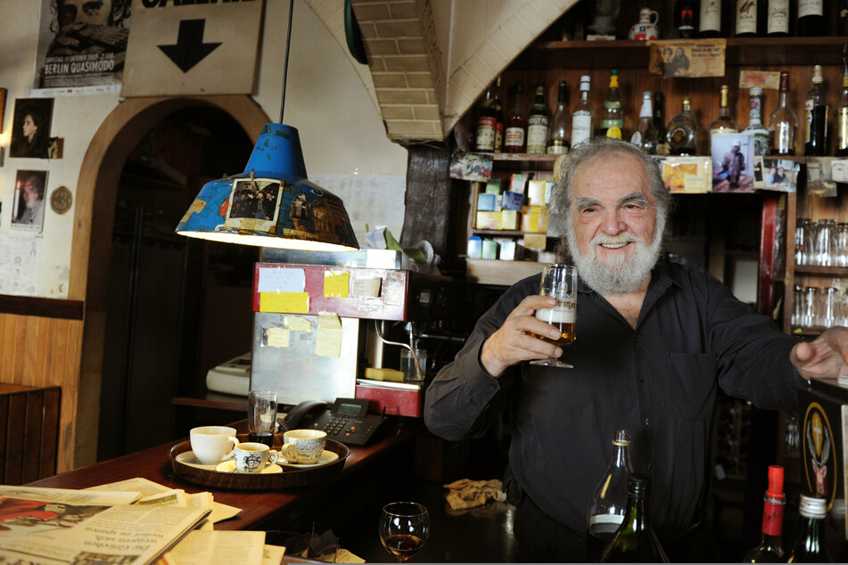 Kostas Papanastasiou führte 45 Jahre lang das griechische Restaurant "Terzo Mondo" in Berlin-Charlottenburg. (Archivbild)
