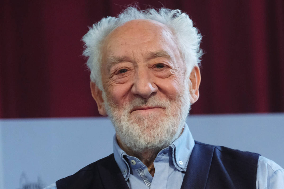 Dieter Hallervorden (87) ist seit 1988 stolzer Besitzer eines Anwesens an der bretonischen Küste.