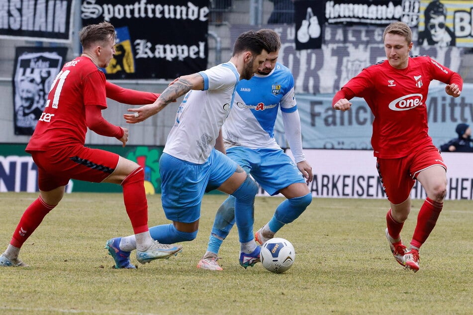 Dejan Bozic am Ball - nicht nur beim Toreschießen ging der CFC-Stürmer voran.