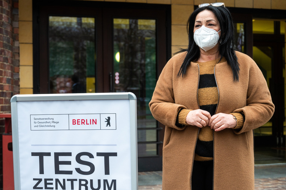 Gesundheitssenatorin Dilek Kalayci (54, SPD), appelliert an die Berliner, sich mit Astrazeneca impfen zu lassen.