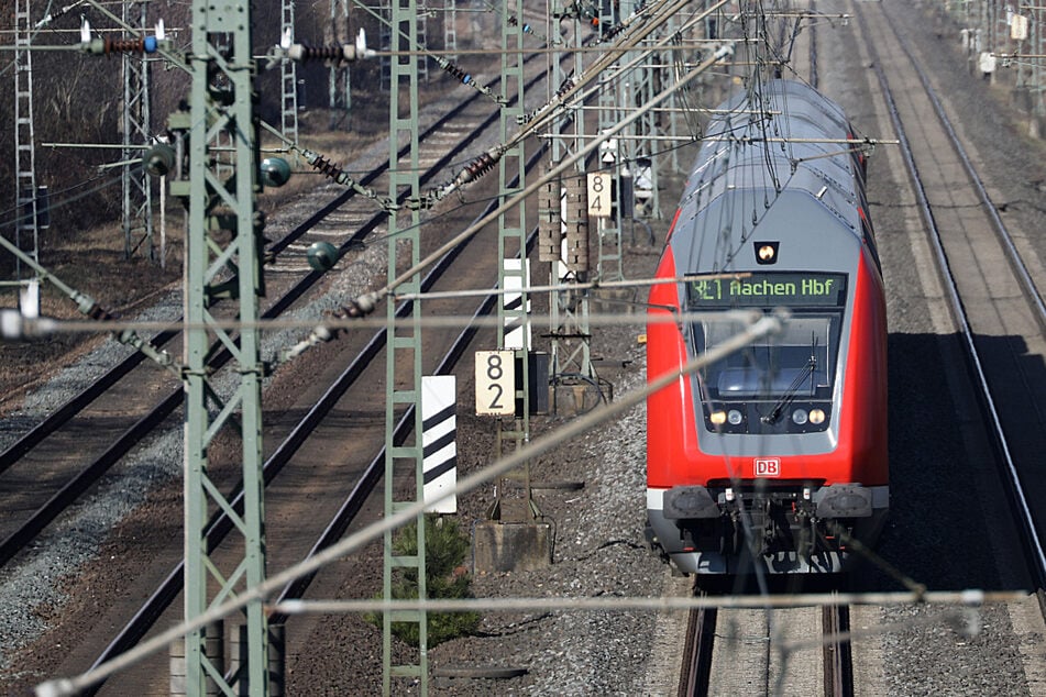 Köln: Vollsperrung vorbei! Züge zwischen Köln und Düsseldorf fahren ab heute wieder