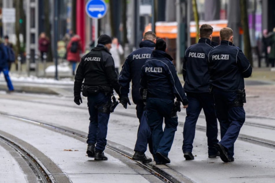 Chemnitz: Streit in Chemnitz eskaliert: Mann mit Flasche auf den Kopf geschlagen
