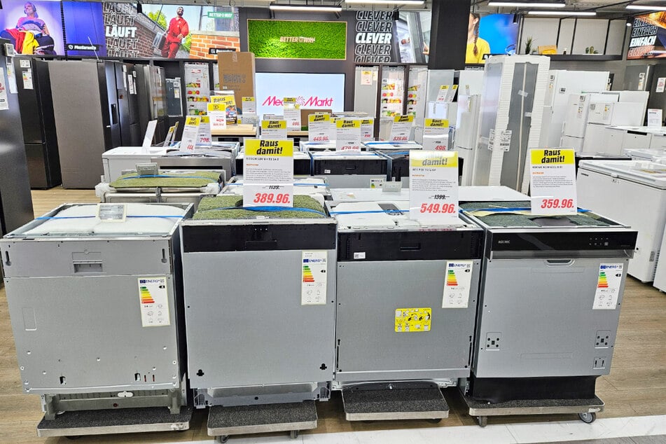 Dutzende Geräte gibt's Samstag (13.6.) bei MediaMarkt Tech Village in Hamburg im Sonderangebot.