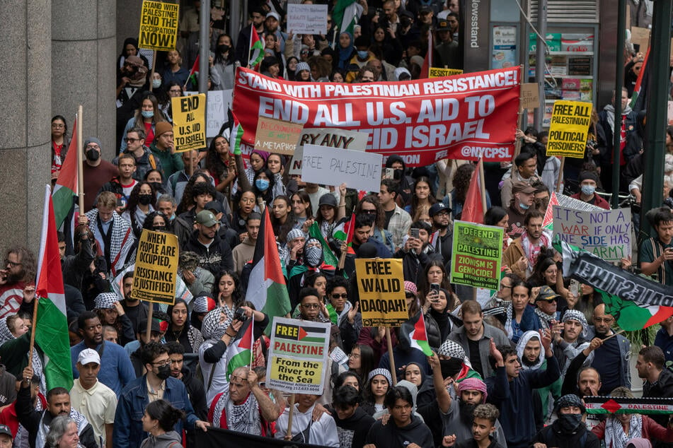 New Yorkers stage Times Square rally in support of Palestinian rights
