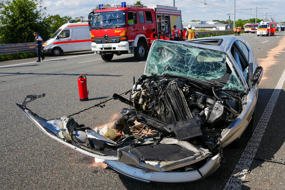 Unfall A5: Schwerer Unfall auf A5 sorgt für Stau-Chaos im Feierabendverkehr