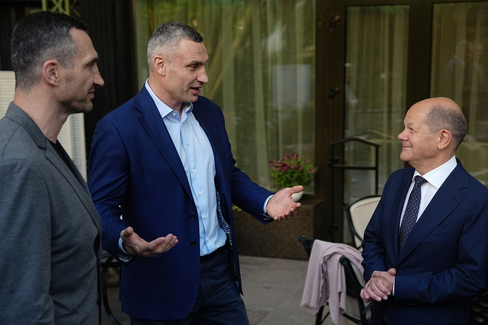 Vitali Klitschko (50, M.) hatte gar nicht mit Berlins Bürgermeisterin gesprochen. (Archivbild)