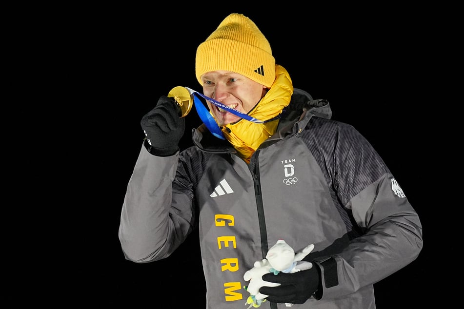 Max Langenhan freut sich über das goldene Edelmetall!