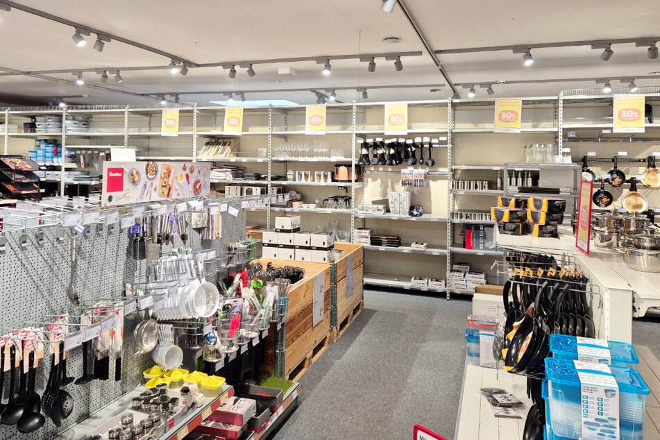 Im Räumungsverkauf von ROLLER in Husum gibt's einige echte Wohnträume für kurze Zeit 30 Prozent günstiger.