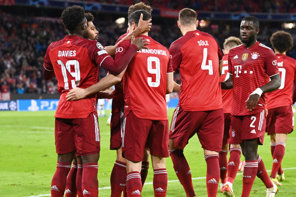 Sechs Punkte nach zwei Spielen, Platz eins in der Gruppe E: Der FC Bayern München liegt in der Champions League weiterhin voll auf Kurs.