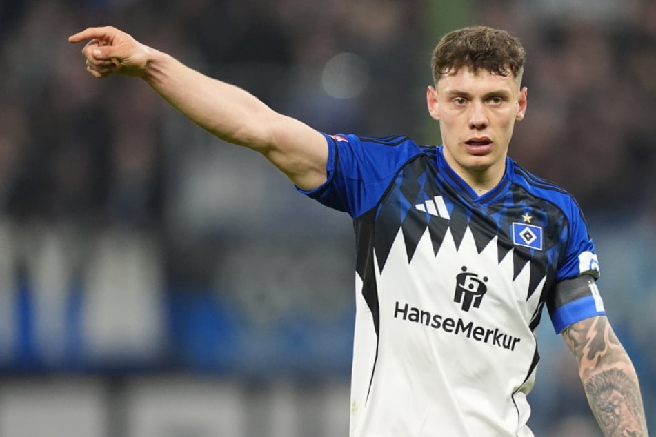 HSV-Abräumer Nicolai Remberg (25) sah gegen Dortmund seine zehnte Gelbe Karte und fehlt damit beim Heimspiel gegen Augsburg.