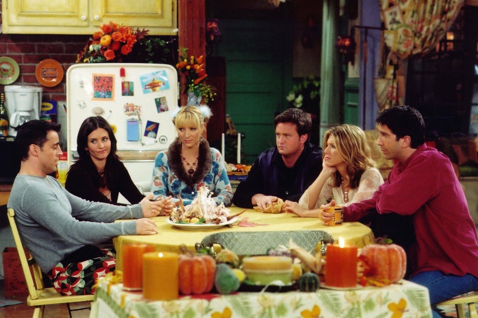 The official trailer for Friends reunion special has fans in their feelings!
