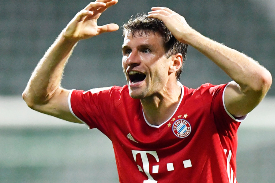 Thomas Müller (30) und seine Mannschaftskollegen müssen im Finale des DFB-Pokals erwartungsgemäß ohne Zuschauer auskommen.