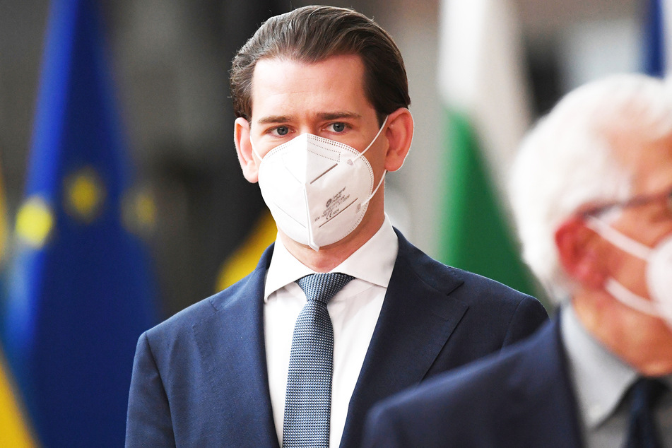 Österreichs Kanzler Sebastian Kurz (35) berät sich mit seinen Ministern über die 1G-Regelung.