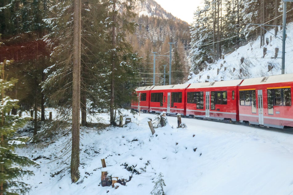 Der Regionalexpress war mit rund 80 Personen besetzt. (Symbolfoto)