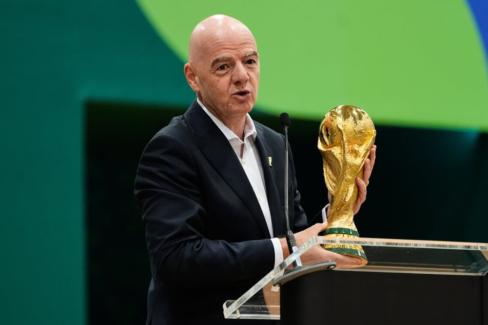 Krachende Niederlage für Infantino: FIFA gibt Investorenpläne auf