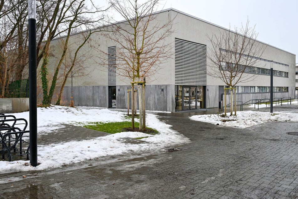 Dresden: "Gefahr im Verzug": Diese Turnhalle in Dresden ist jetzt gesperrt