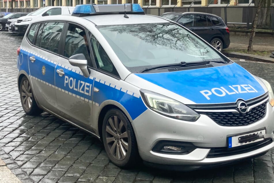 Polizei und Rettungskräfte konnten nichts mehr für das Pärchen tun. (Symbolbild)