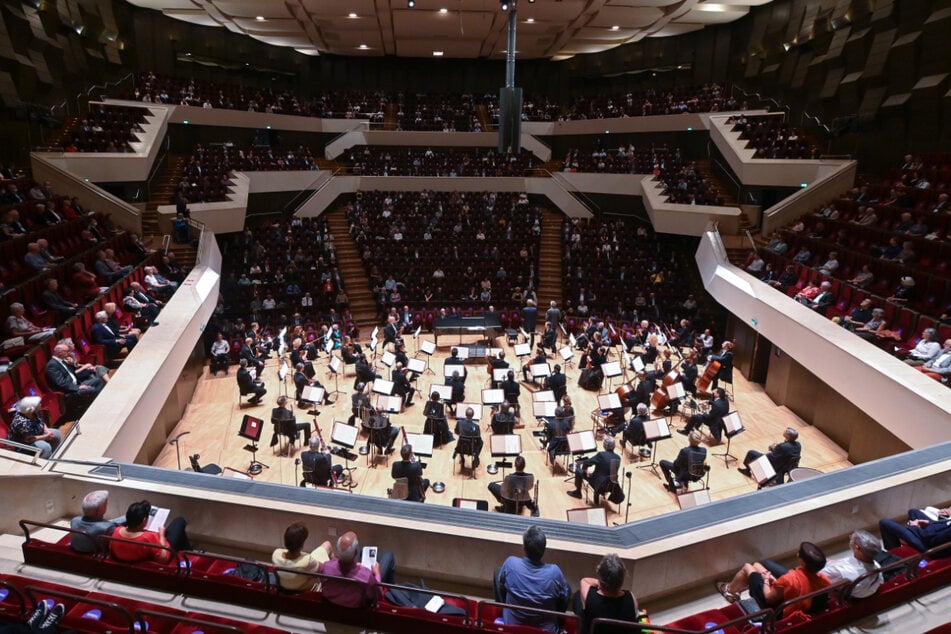 Wie schon zur Eröffnung im Jahr 1981 wird das Gewandhausorchester auch zum 40. Jubiläum am Freitag Beethoven spielen. (Archivbild)