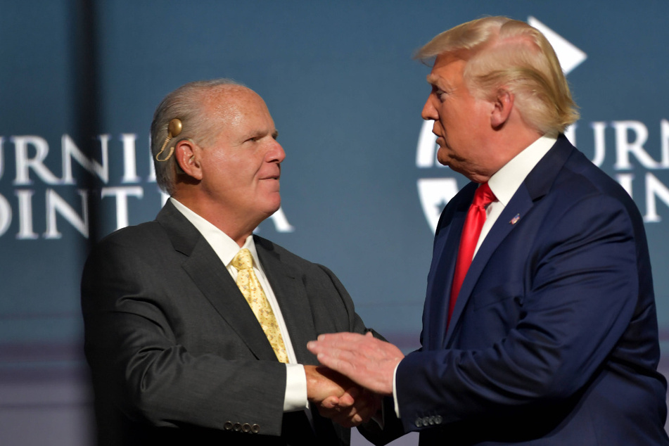 Trump (74, r.) appeared on several media outlets to discuss the passing of his long-time ally, conservative radio host Rush Limbaugh (†70).