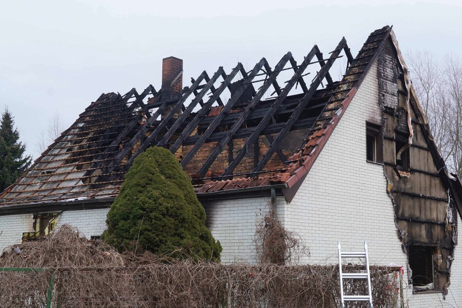 Durch das Feuer entstand ein enormer Schaden.