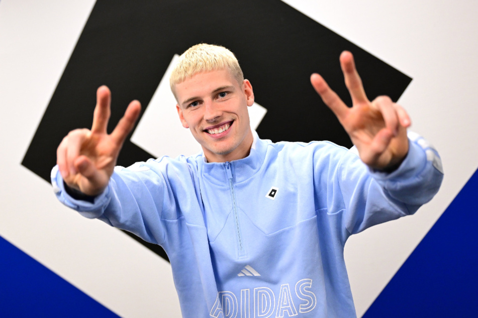 Der dänische Nationalspieler Albert Grönbaek (24) verstärkt den HSV bis zum Saisonende. Womöglich bleibt er auch noch länger.