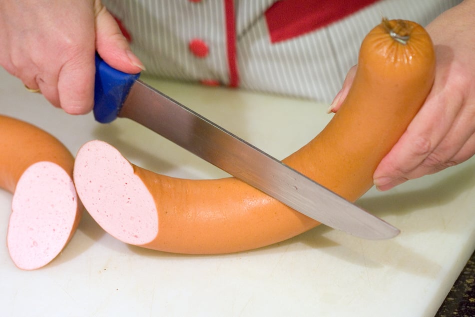 Fleischwurst-Drama im Supermarkt: Ladendieb wird geschnappt, da rastet er aus