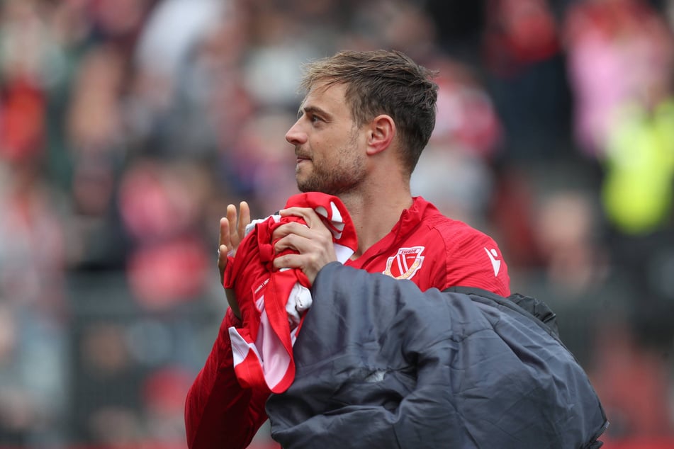 Raus mit oder ohne Applaus? Timmy Thiele (34) befindet sich auf Abschiedstour in Cottbus.