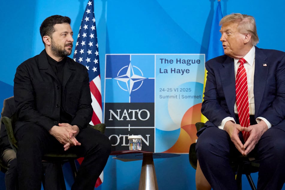 Ukraine's President Volodymyr Zelensky (l.) managed to score a sit-down meeting with US President Donald Trump on Wednesday at NATO's summit in the Netherlands.
