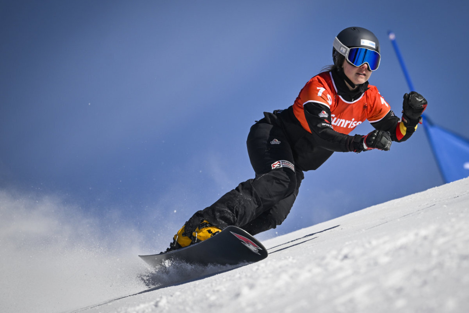 Zum ersten Mal an der Spitze: Die deutsche Snowboarderin Carolin Langenhorst (26) konnte sich überraschend den Sieg in Scuol sichern.