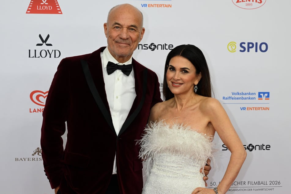 Heiner (72) und Viktoria Lauterbach (53) feiern mit ihren Branchen-Kollegen den 50. Deutschen Filmball.