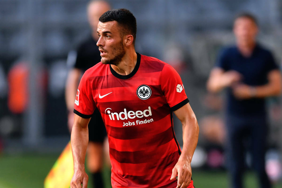 Filip Kostic (28) wollte in der vergangenen Woche seinen Wechsel zu Lazio Rom erzwingen, allerdings war dann das Gebot der Italiener für den Serben in den Augen der Verantwortlichen von Eintracht Frankfurt zu niedrig.