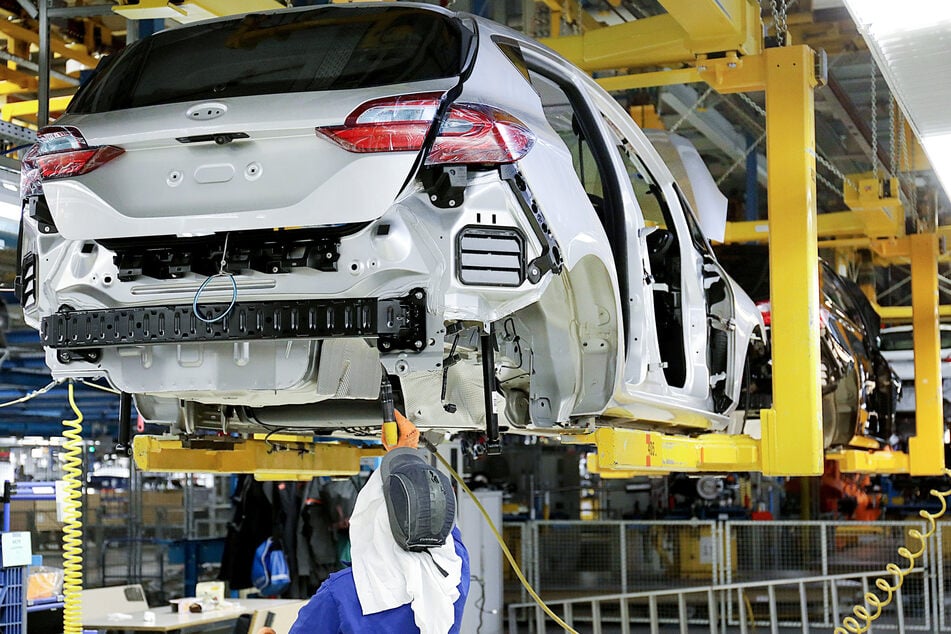 Die Produktion bei Ford in Europa soll bis Anfang Mai ausgesetzt werden.