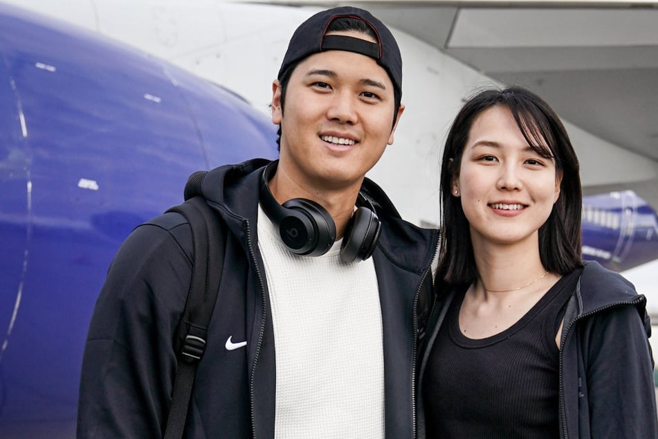 Los Angeles Dodgers star Shohei Ohtani revealed the identity of his wife, Mamiko Tanaka, in a photo posted on social media.