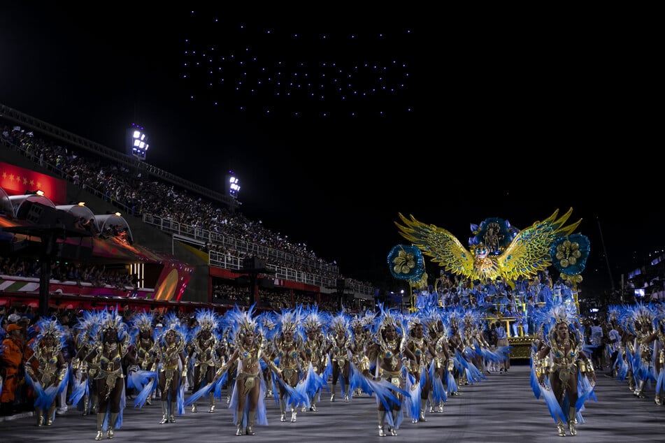 Rio je považováno za karnevalové město s obrovskými průvody a velkými oslavami. (Archivní foto)